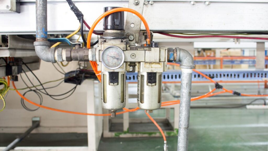 تفاوت فیلتر روغن، فیلتر هوا و فیلتر جداکننده کمپرسور | کمسان ایران